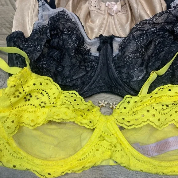 Wacoal Hanes Fenty 3 Underwired Full Coverage Lace Bras Retro Chic Daisy Bows - Picture 4 of 10